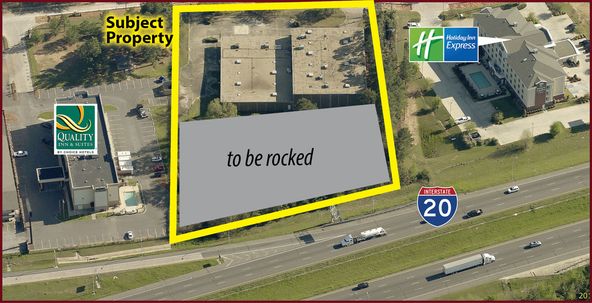 Warehouse Building: 5408 Interstate Dr, Shreveport, LA 71109